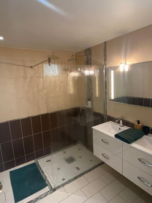 Appartement Spacieux Cases-de-Pene 外观 照片